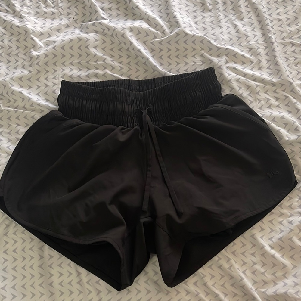 Never worn Albion Lunge Shorts